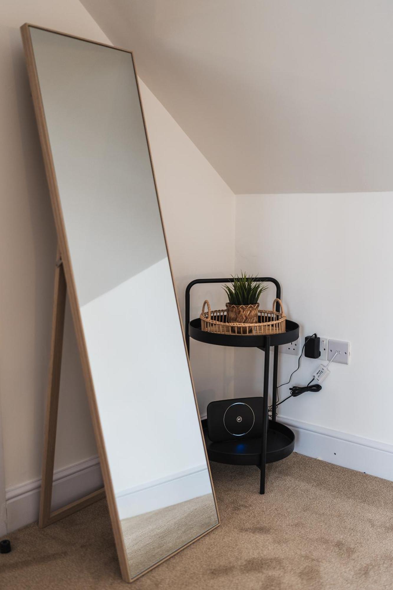 Feature Stone, Stunning Apartment, 2 X King Beds And Single, Sleeps 5 Castle Cary Esterno foto